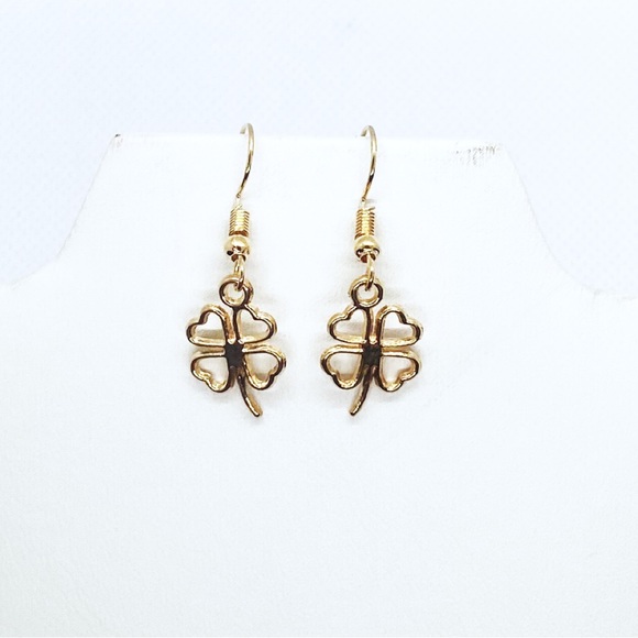 Jewelry - Earrings Clover Shamrock Lucky Irish St. Patrick’s Day 4 Leaf Clover Gold Tone